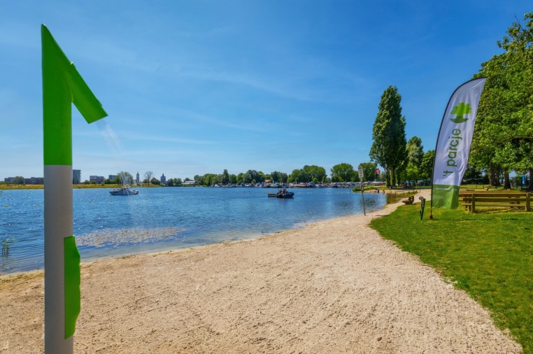 Privé strand Maasparcje